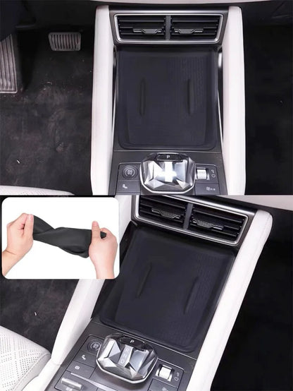 BYD Yuan Pro ATTO 2 Silicone Wireless Charging Pad Cupholder - NeoBYD